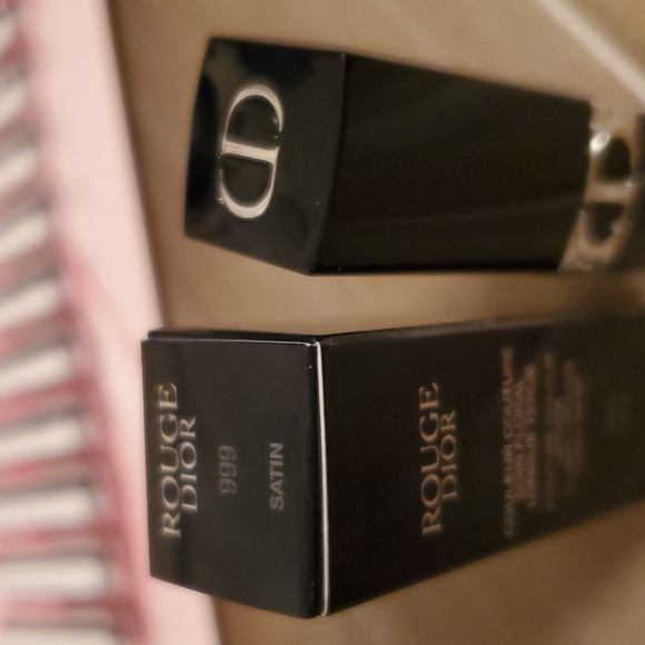 New in box Dior Rouge lipstick 999 satin deluxe mini & DIOR LIPGLOW sample pack - Picture 6 of 8